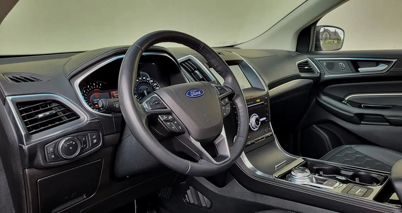 Ford EDGE cena 159000 przebieg: 66000, rok produkcji 2019 z Szczecin małe 596